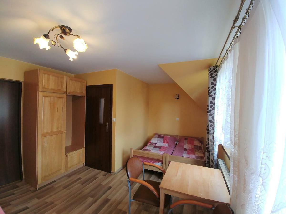 U Zosi Bed & Breakfast Pyzowka Eksteriør bilde