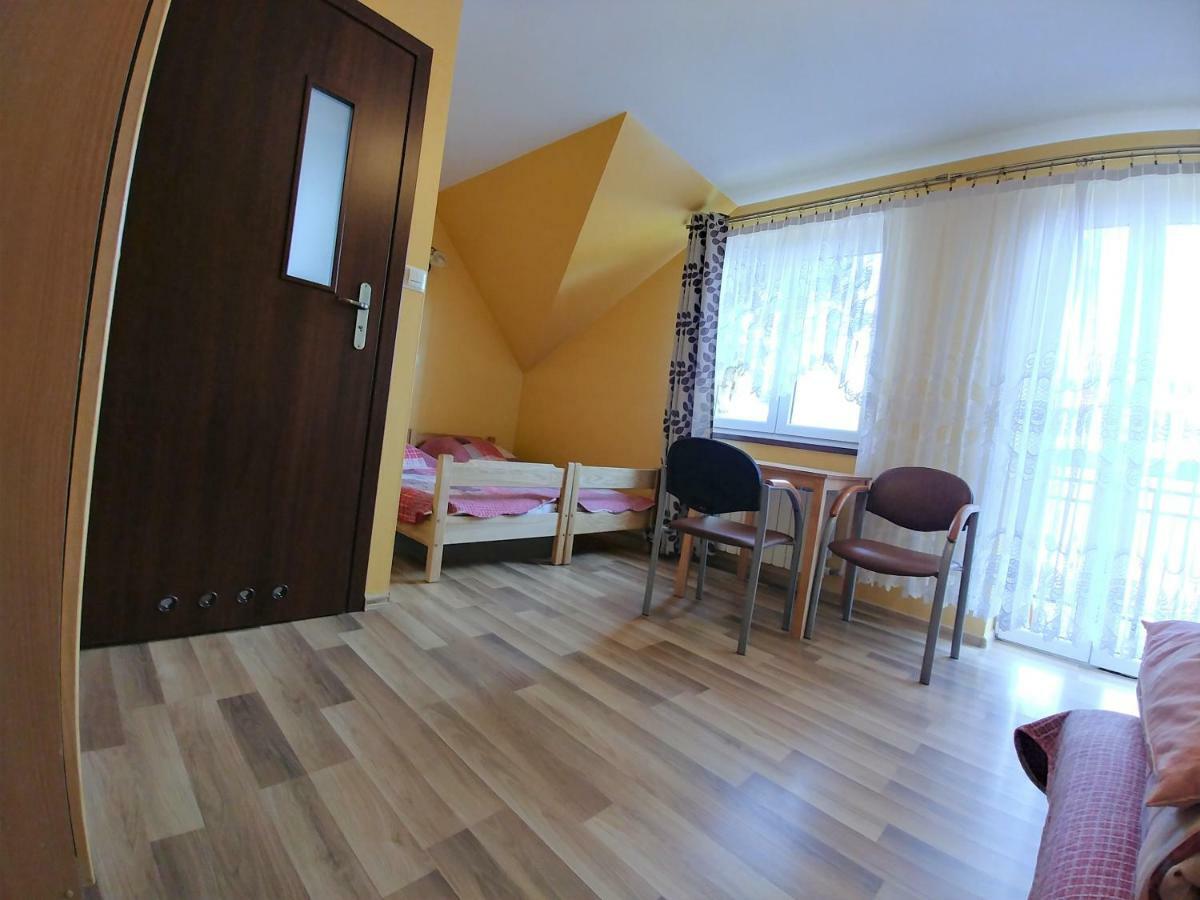 U Zosi Bed & Breakfast Pyzowka Eksteriør bilde